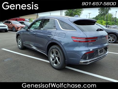 Used 2026 Genesis GV70 2.5T AWD/4WD image 3