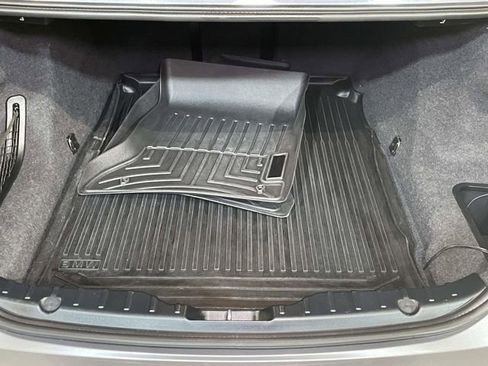 Used 2012 BMW 528i xDrive Sedan AWD/4WD image 19