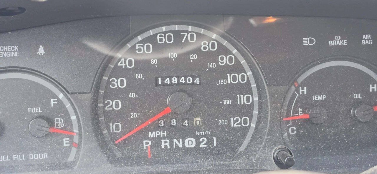 Used 2000 Ford Crown Victoria RWD image 10