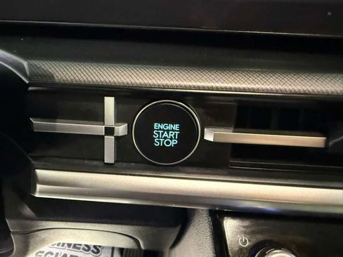 Used 2026 Hyundai Santa Fe SEL image 20