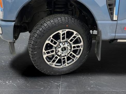 Used 2023 Ford F350 Limited w/ FX4 Off-Road Package AWD/4WD image 41