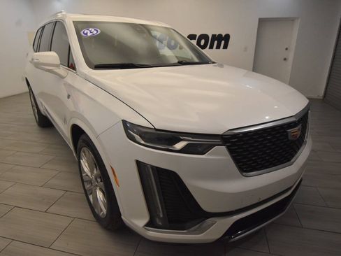 Used 2023 Cadillac XT6 Premium Luxury AWD/4WD image 7