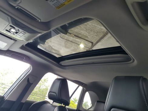 Used 2021 Toyota RAV4 XLE Premium FWD image 19