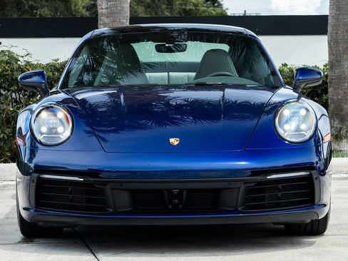 Used 2022 Porsche 911 Carrera S RWD image 11