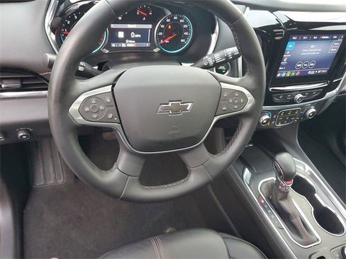 Certified 2023 Chevrolet Traverse RS image 20