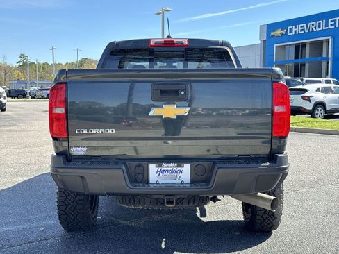 Used 2018 Chevrolet Colorado ZR2 image 9
