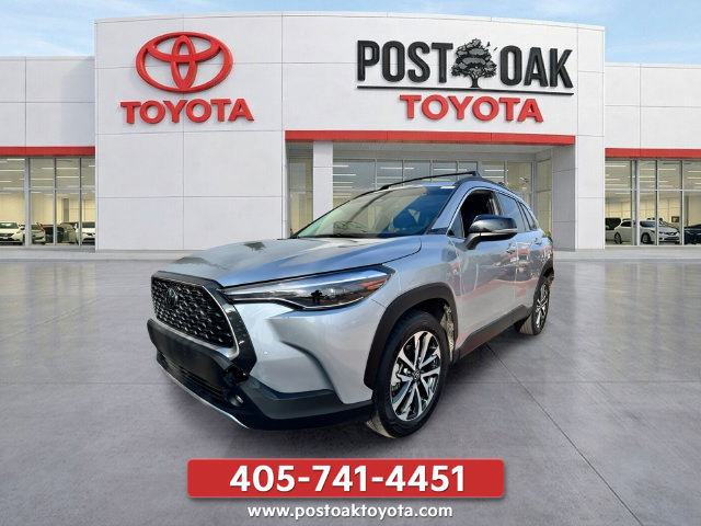 Used 2025 Toyota Corolla Cross XLE w/ Convenience Package AWD/4WD image 10