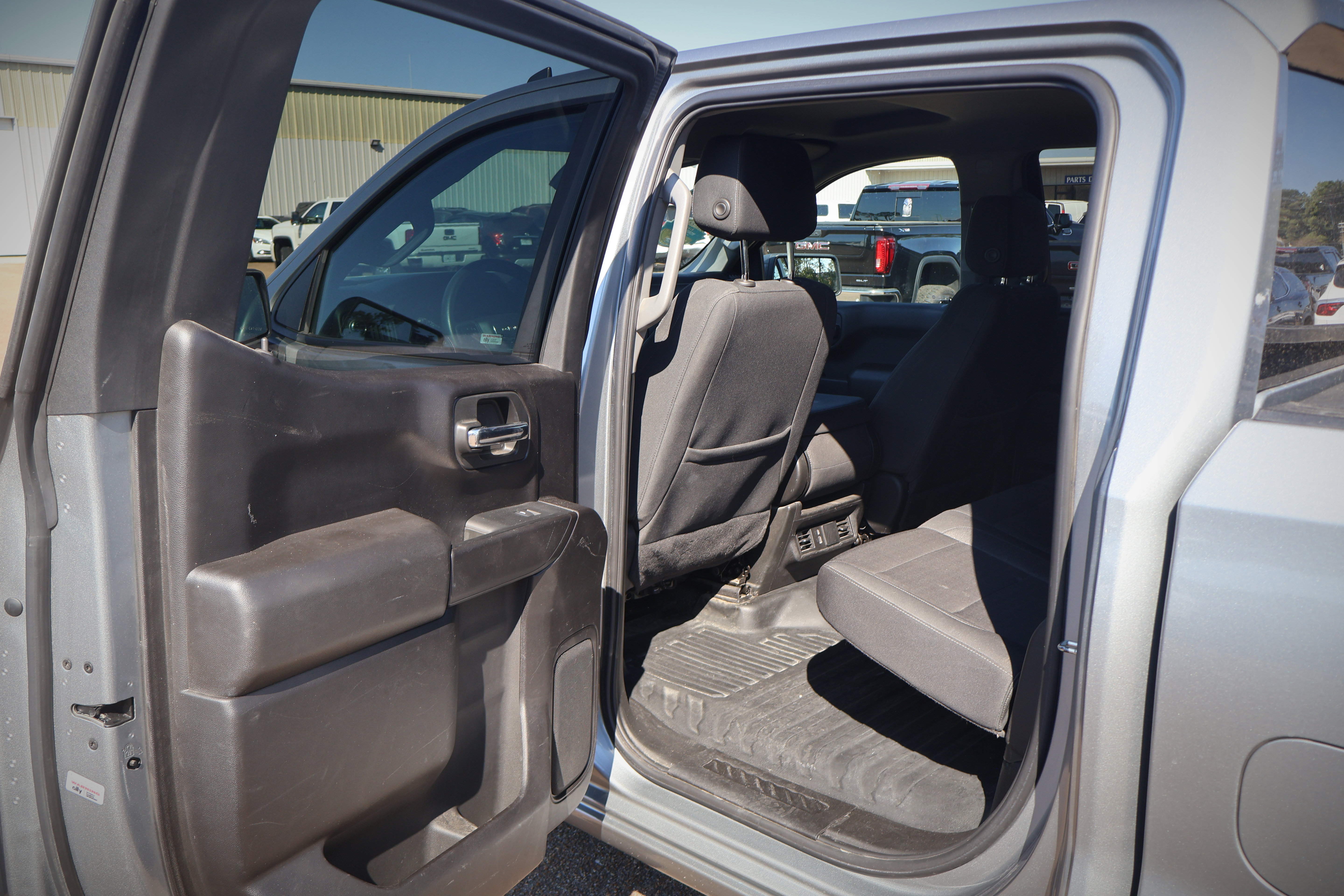 Used 2024 GMC Sierra 1500 Pro AWD/4WD image 19