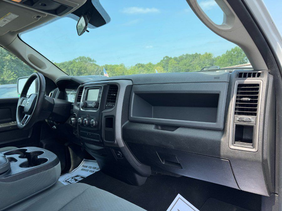Used 2019 RAM 1500 ST w/ SXT Plus Group AWD/4WD image 19