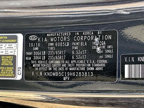 Used 2017 Kia Sedona LX w/ LX Essentials Premium Package FWD image 19