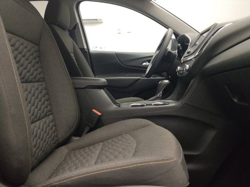 Used 2020 Chevrolet Equinox LT image 21