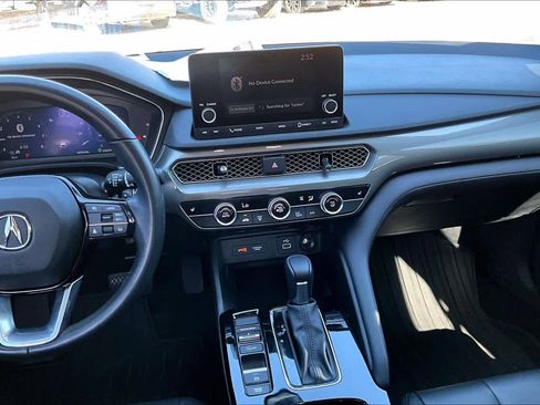 Used 2024 Acura Integra image 6