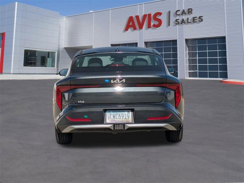 Used 2025 Kia K4 LXS image 7