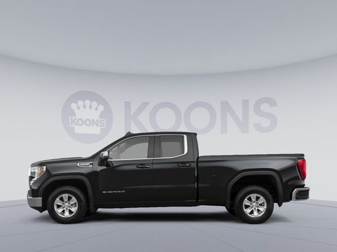 Used 2020 GMC Sierra 1500 SLE w/ SLE Value Package AWD/4WD image 2