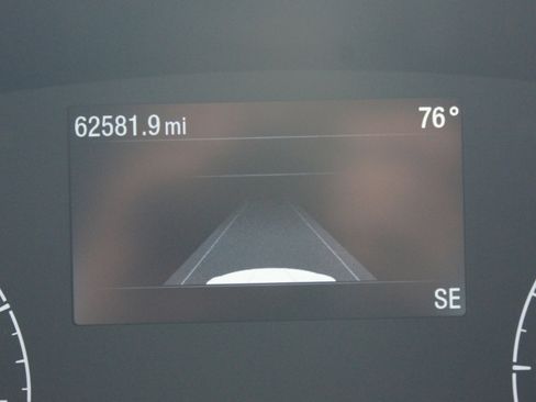 Used 2021 Ford Transit 350 XLT image 4