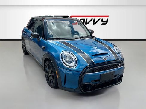 Used 2022 MINI Cooper S FWD image 1