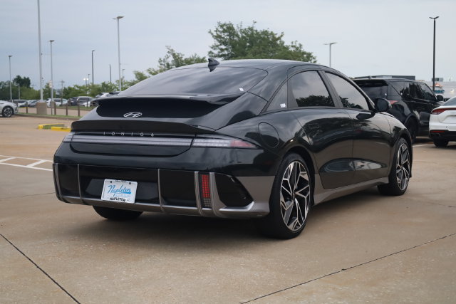 Used 2023 Hyundai Ioniq 6 SEL AWD/4WD image 6