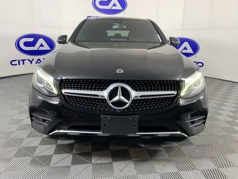 Used 2019 Mercedes-Benz GLC 300 4MATIC Coupe image 9