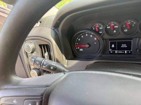 Used 2025 Chevrolet Silverado 2500 W/T w/ WT Convenience Package AWD/4WD image 29
