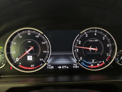 Used 2019 BMW X6 xDrive50i w/ M Sport Package AWD/4WD image 13