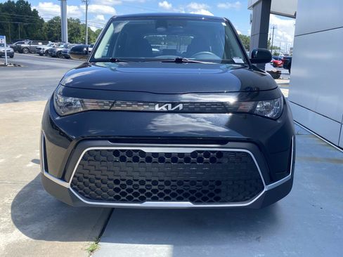 Used 2025 Kia Soul S FWD image 10