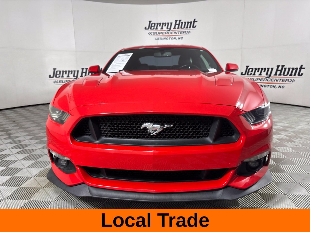 Used 2017 Ford Mustang GT Premium w/ GT Performance Package RWD image 3