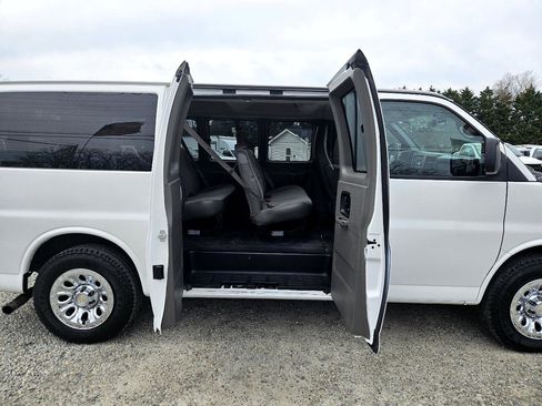 Used 2014 Chevrolet Express 1500 LT w/ LT Preferred Equipment Group image 20