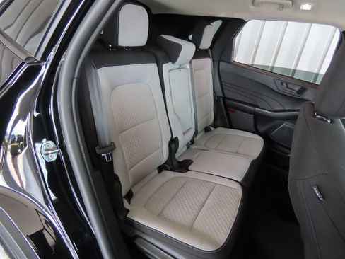 Used 2024 Ford Escape Active FWD image 30
