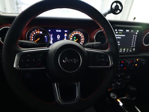 Used 2023 Jeep Gladiator Rubicon w/ LED Lighting Group image 17