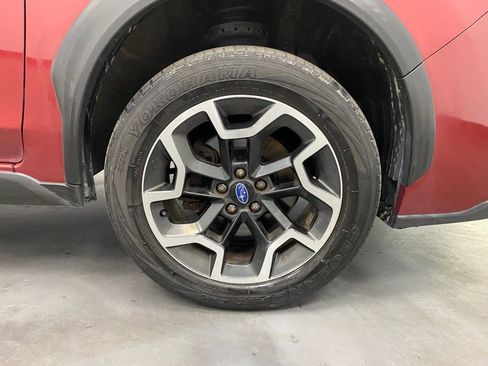 Used 2017 Subaru Crosstrek 2.0i Premium AWD/4WD image 16