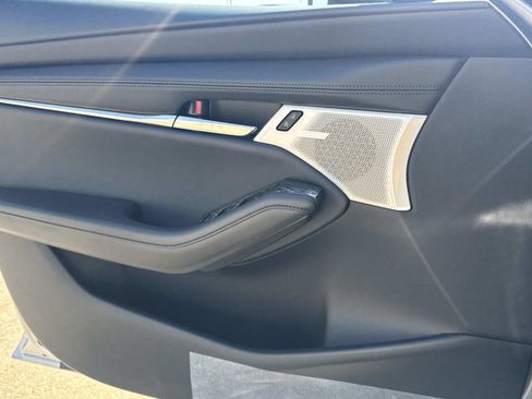 New 2026 MAZDA MAZDA3 Hatchback w/Premium Plus Pkg image 18