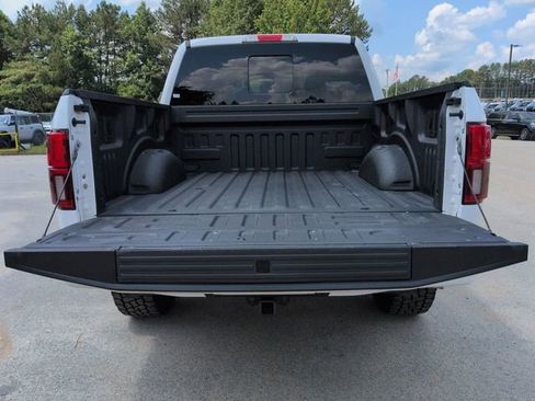 Used 2020 Ford F150 Lariat w/ Equipment Group 502A Luxury AWD/4WD image 16