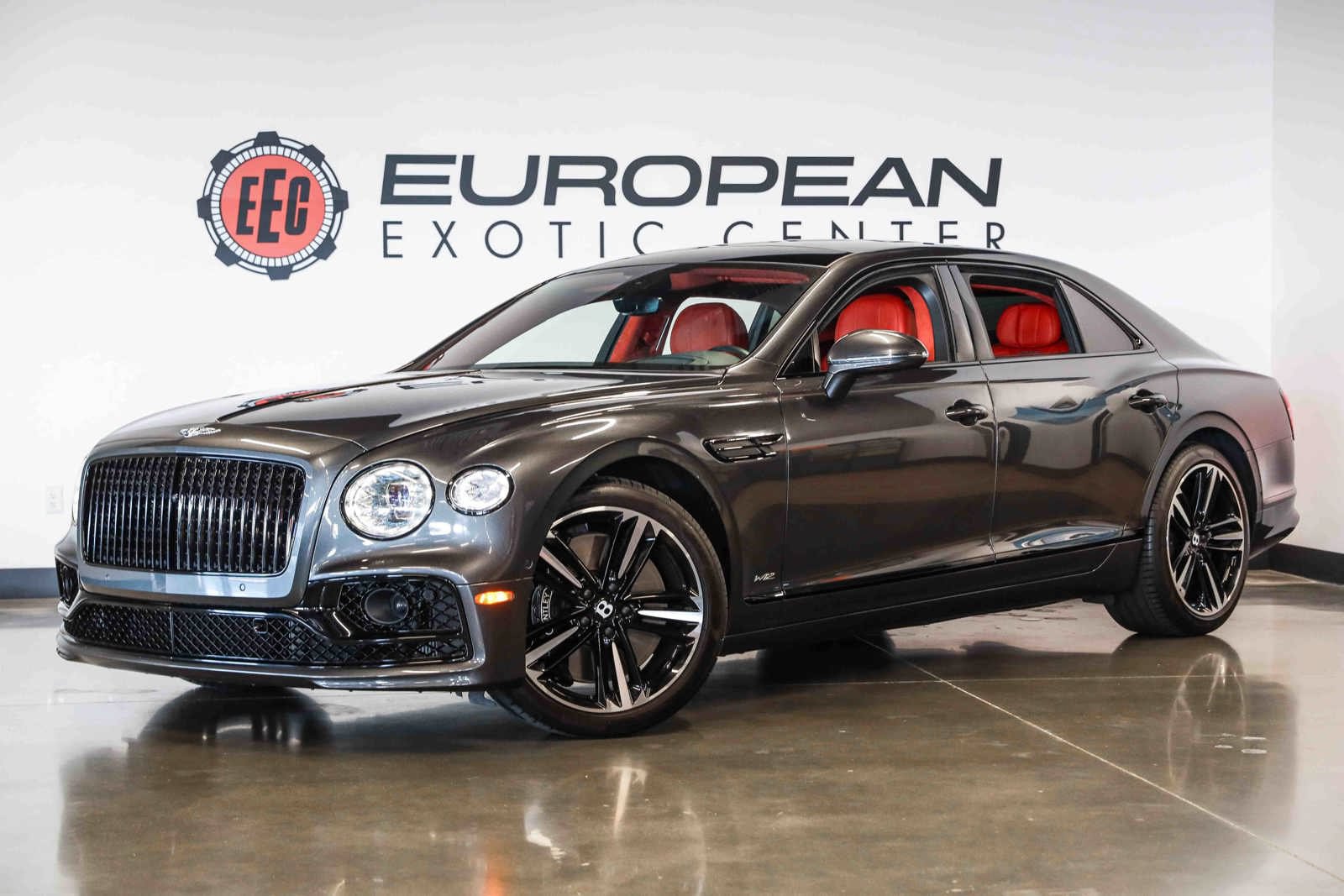 Used 2021 Bentley Flying Spur W12 AWD/4WD image 4