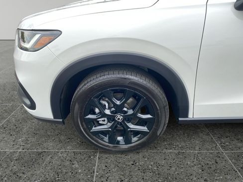 Used 2025 Honda HR-V Sport image 14