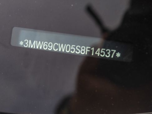 Certified 2025 BMW 330i Sedan image 29