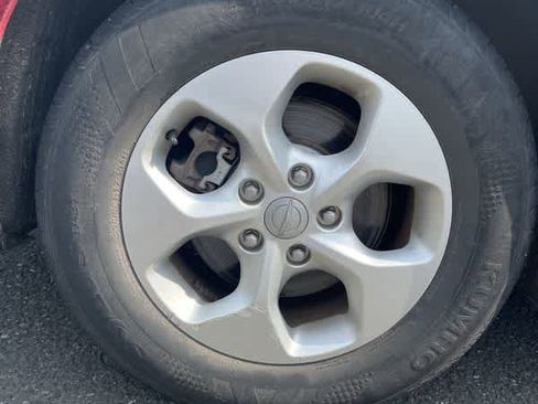 Used 2017 Chrysler Pacifica Touring-L Plus image 10