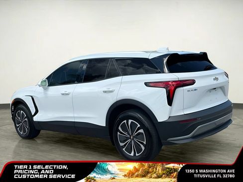 Used 2024 Chevrolet Blazer EV LT AWD/4WD image 5