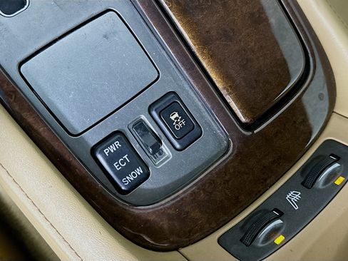 Used 2008 Lexus SC 430 Convertible image 24