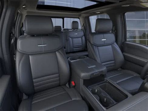 New 2025 Ford F250 Platinum image 10