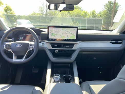 New 2026 Ford Explorer Active w/ Active Comfort Package AWD/4WD image 23