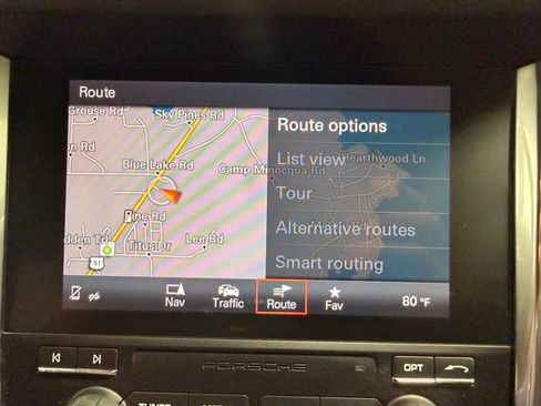 Used 2018 Porsche Macan Sport Edition AWD/4WD image 38