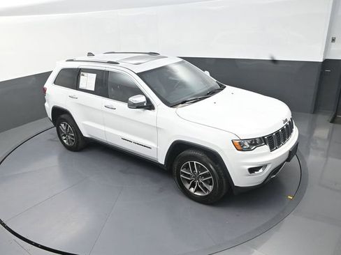 Used 2020 Jeep Grand Cherokee Limited AWD/4WD image 11