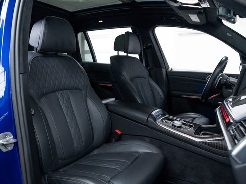 Used 2024 BMW X7 M60i AWD/4WD image 24