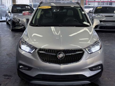 Used 2019 Buick Encore Essence image 3