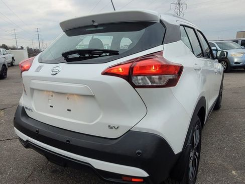 Used 2020 Nissan Kicks SR w/ SR Premium Package image 14