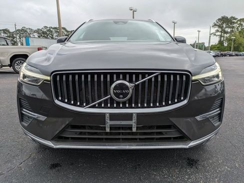 Used 2023 Volvo XC60 B5 Plus FWD image 9