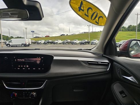 Used 2024 Buick Encore GX Sport Touring image 35