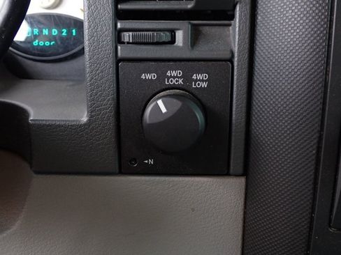 Used 2009 Dodge Durango SE AWD/4WD image 12
