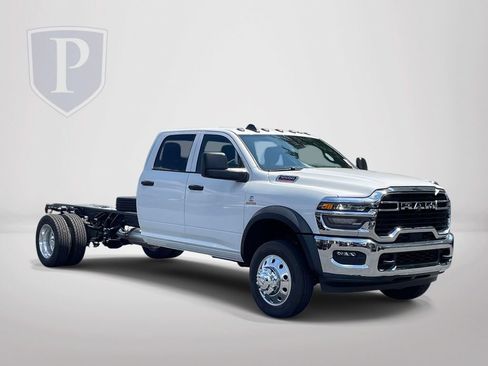 New 2026 RAM 5500 Tradesman w/ Chrome Appearance Group AWD/4WD image 2