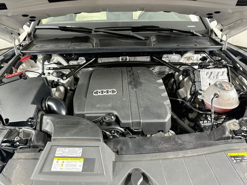 Used 2021 Audi Q5 2.0T Premium Plus w/ Premium Plus Package AWD/4WD image 33
